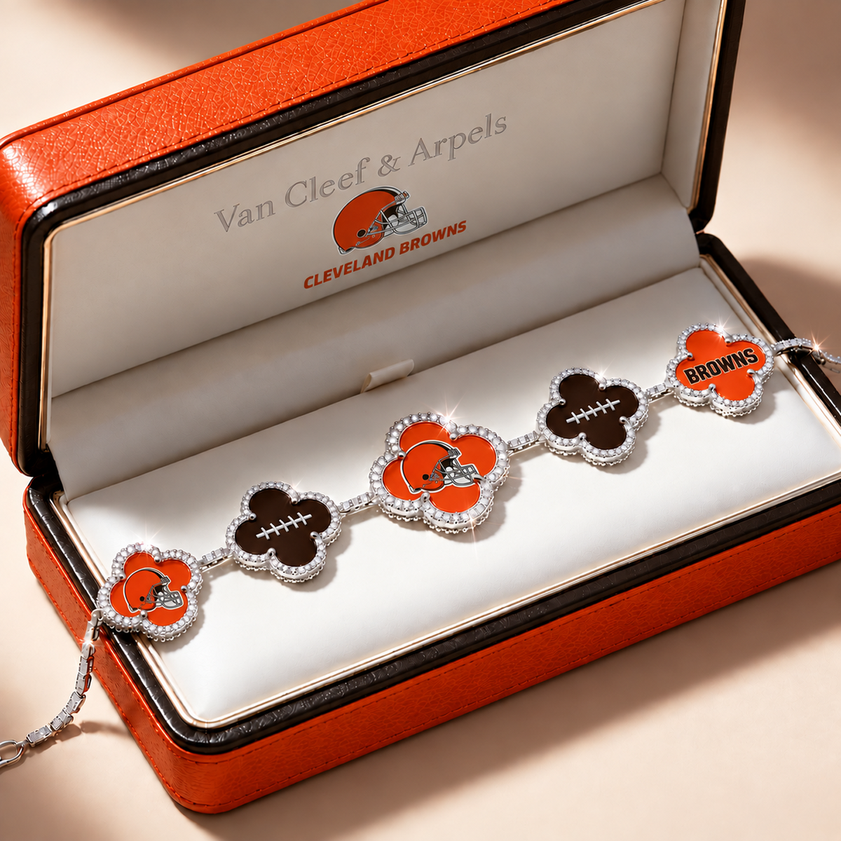 CLE x NFL Luxury Van-bracelet