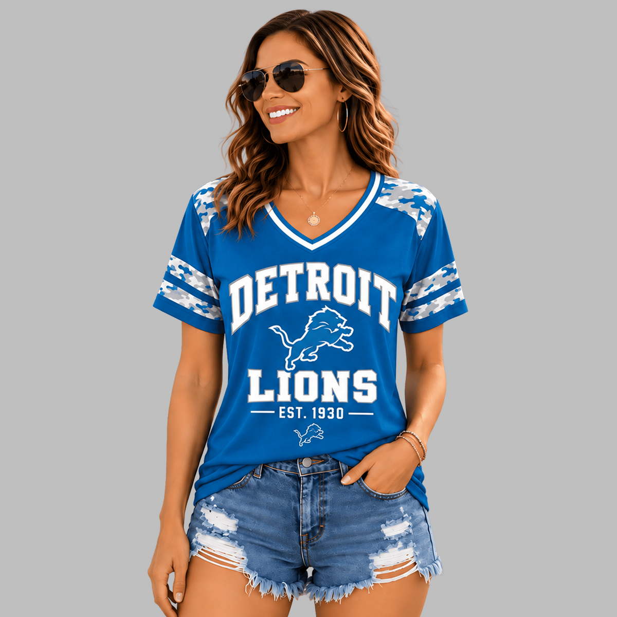 DET Premium NFL All-American Camo V-neck