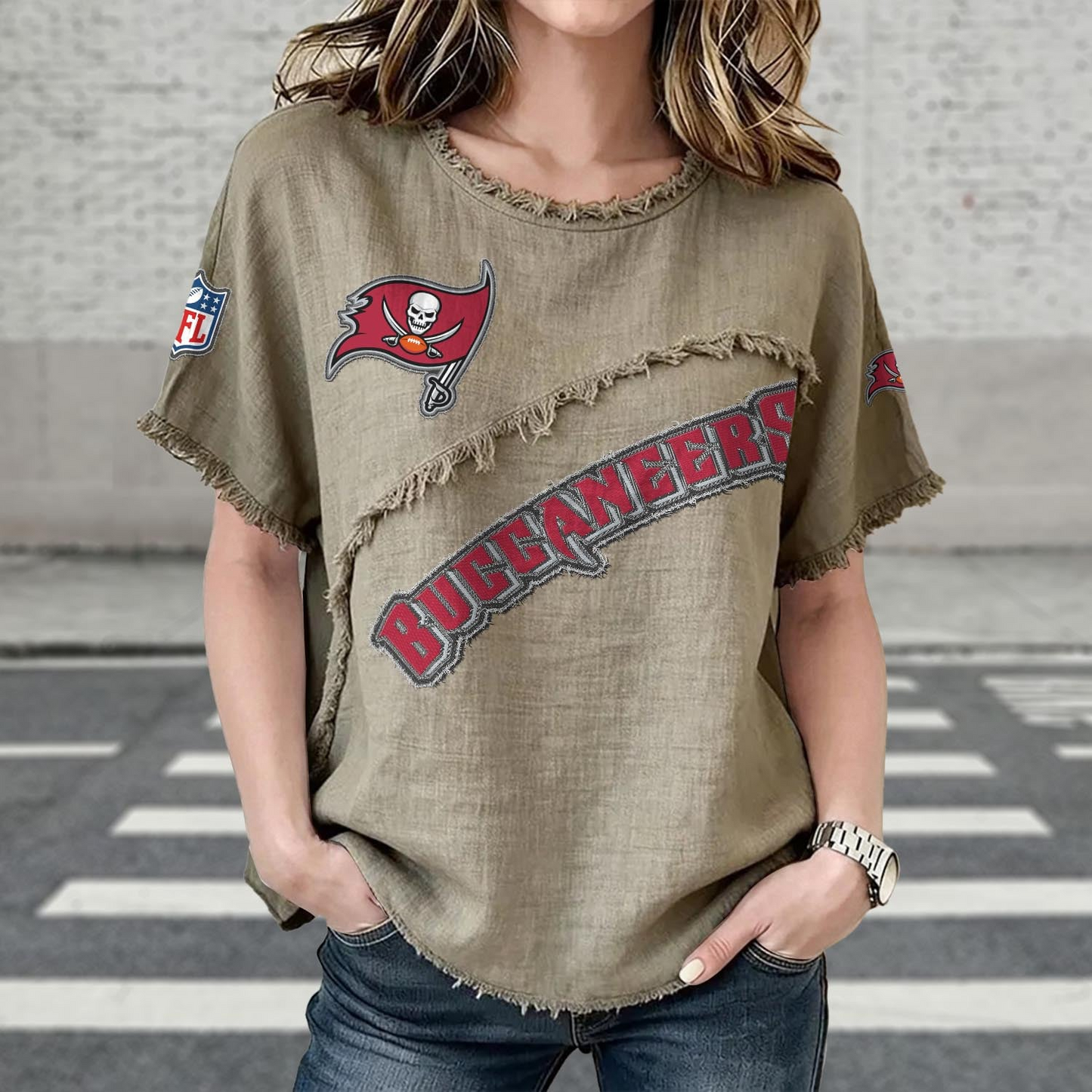 TB x NFL Women’???s Vintage O-Neck 2905 DatND DVT